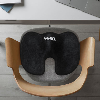 feela 整体エルゴ クッション 椅子 欧州基準の高密度メモリーフォーム採用 (ブラック)